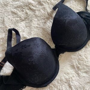 Black lace bra by Fenty x Savage